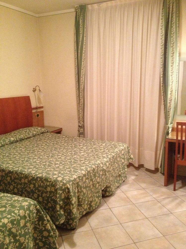 Hotel Alessi Trattoria Desenzano del Garda