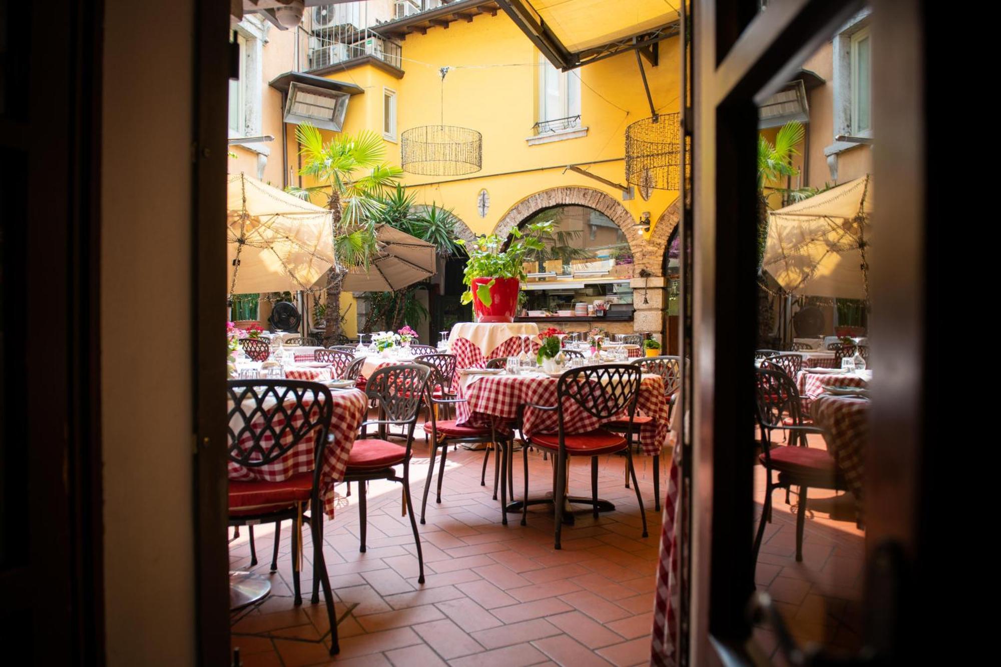 Hotel Alessi Trattoria 3*