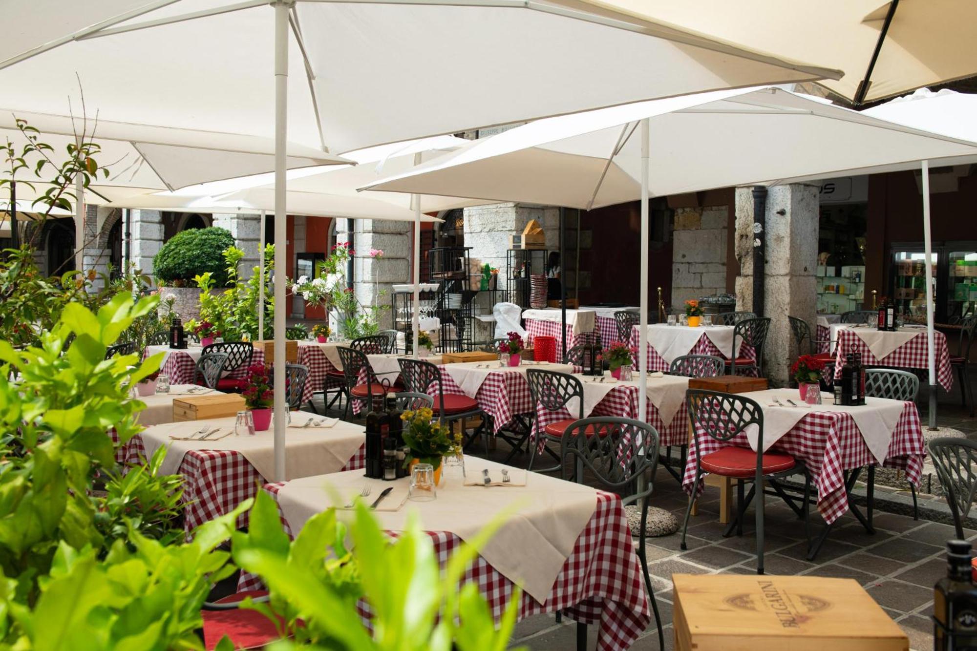 Alessi Trattoria Hotel
