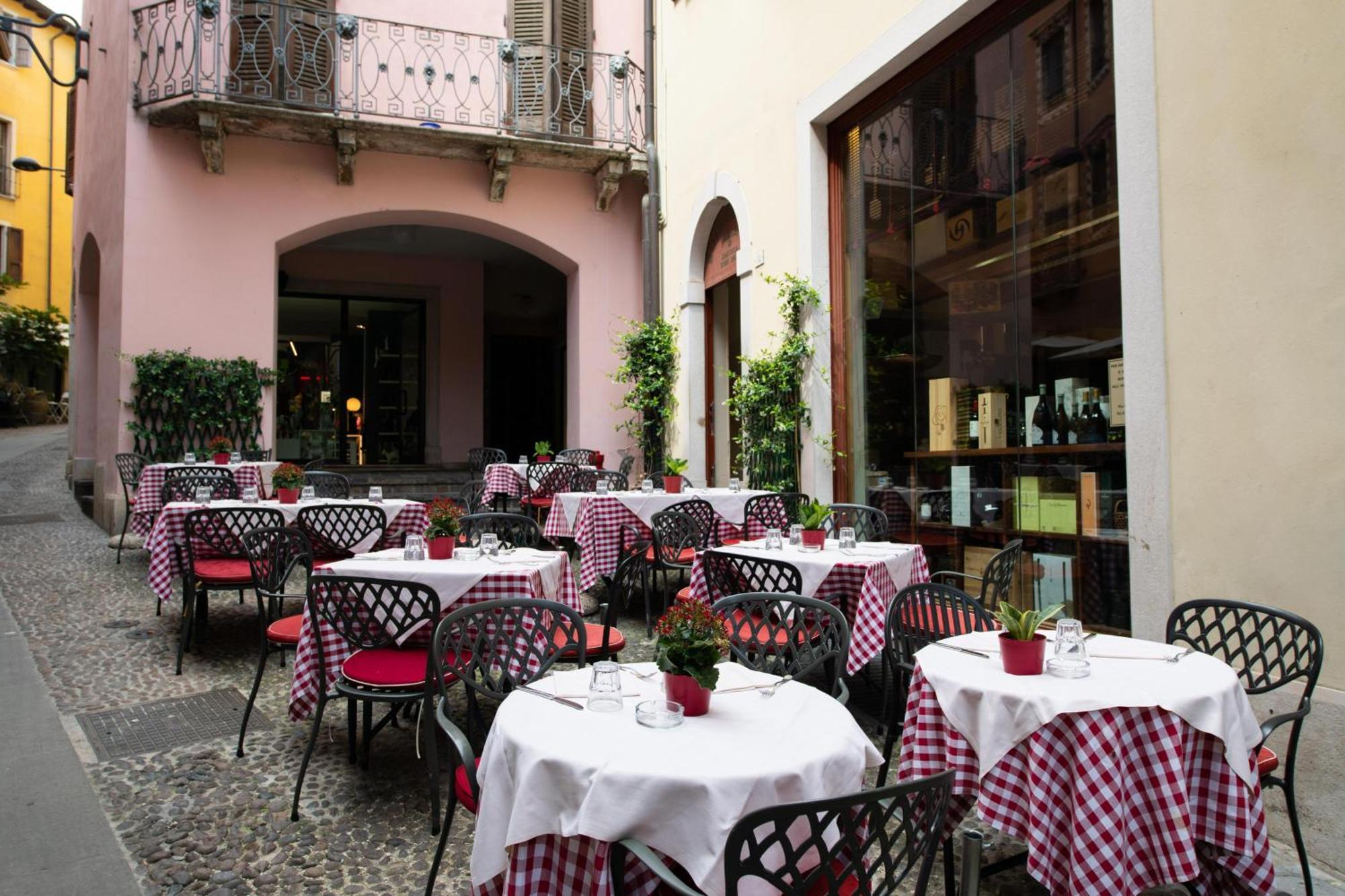 Alessi Trattoria Hotel Desenzano del Garda