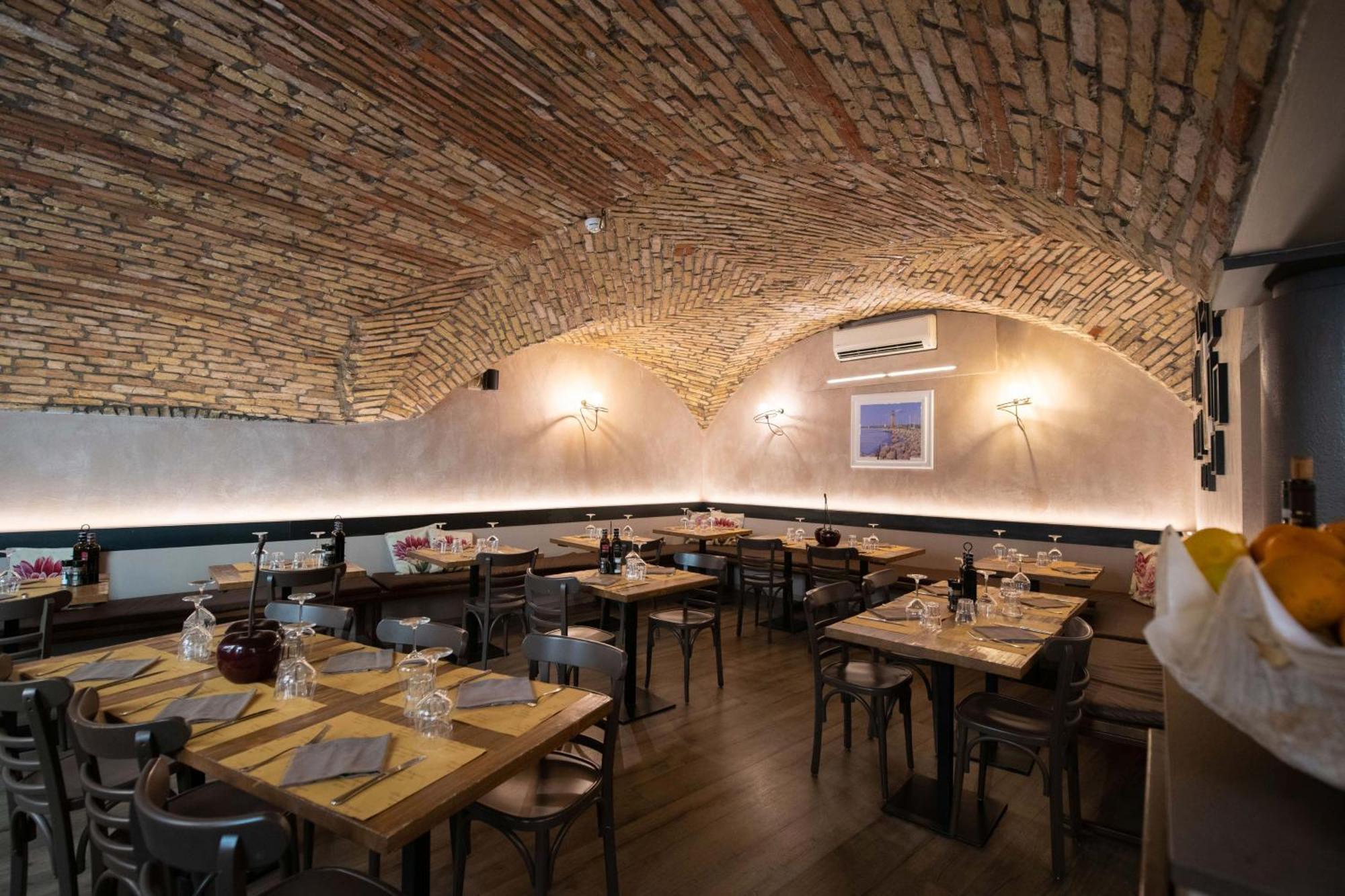 Alessi Trattoria Hotel