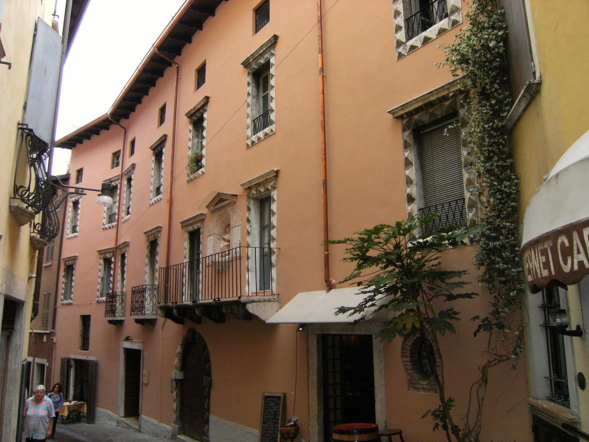 Alessi Trattoria Hotel